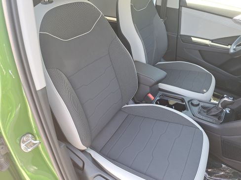 New 2026 Volkswagen Taos SE AWD/4WD image 10