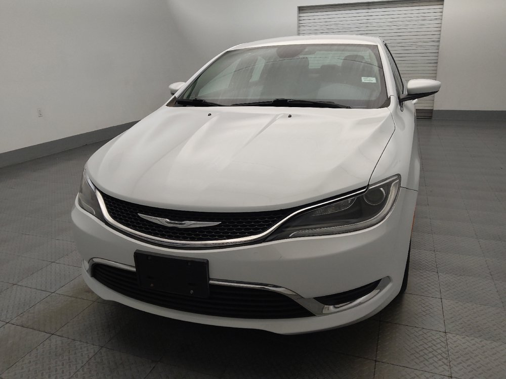Used 2016 Chrysler 200 Limited Platinum w/ Comfort & Convenience Group FWD image 15
