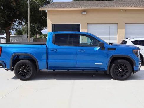 Used 2023 GMC Sierra 1500 Elevation AWD/4WD image 10