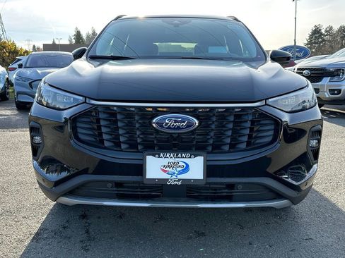 New 2024 Ford Escape SE w/ PHEV Premium Package FWD image 2