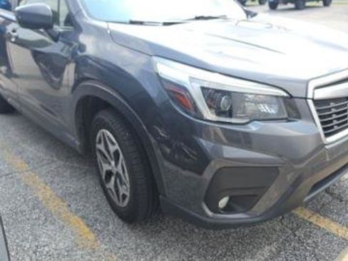 Used 2021 Subaru Forester Premium w/ Popular Package #1 AWD/4WD image 2