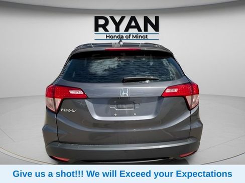 Used 2017 Honda HR-V LX image 5