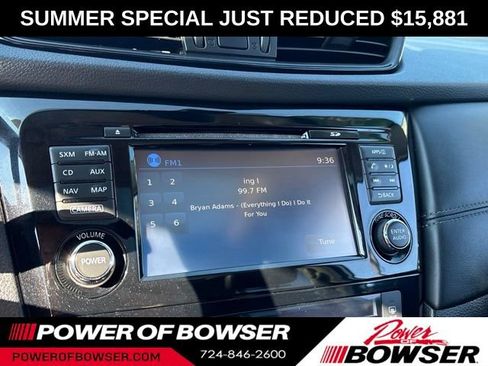 Used 2017 Nissan Rogue SL w/ SL Premium Package AWD/4WD image 15