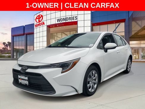 Used 2024 Toyota Corolla LE FWD image 2