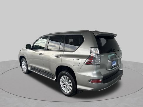 Used 2023 Lexus GX 460 Premium w/ Premium Package AWD/4WD image 5