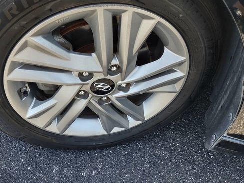 Used 2019 Hyundai Elantra SEL w/ Cargo Package image 40