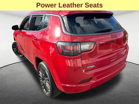 Used 2022 Jeep Compass Limited w/ (RED) Package image 10