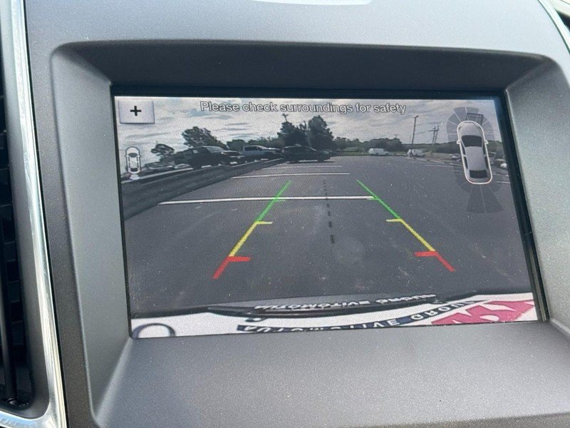 Used 2019 Ford Edge Titanium w/ Equipment Group 301A AWD/4WD image 23