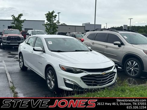 Used 2022 Chevrolet Malibu LT FWD image 1