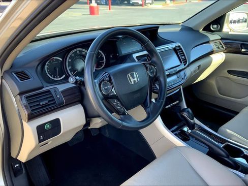 Used 2016 Honda Accord EX-L image 18