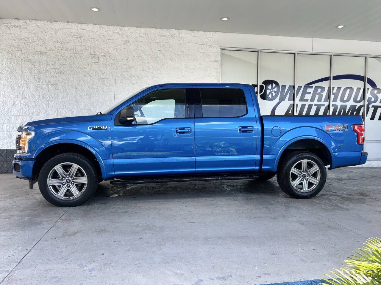 Used 2019 Ford F150 XLT w/ Equipment Group 302A Luxury AWD/4WD image 6