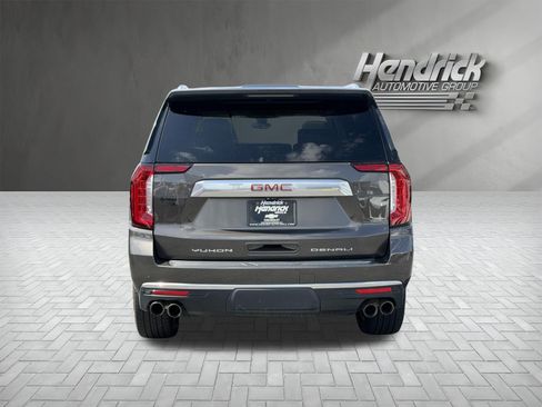 Used 2021 GMC Yukon Denali w/ Denali Ultimate Package AWD/4WD image 9