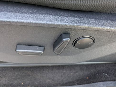 Used 2022 Ford F150 XLT w/ Equipment Group 302A High image 20