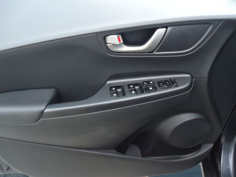 Used 2018 Hyundai Kona Limited AWD/4WD image 21