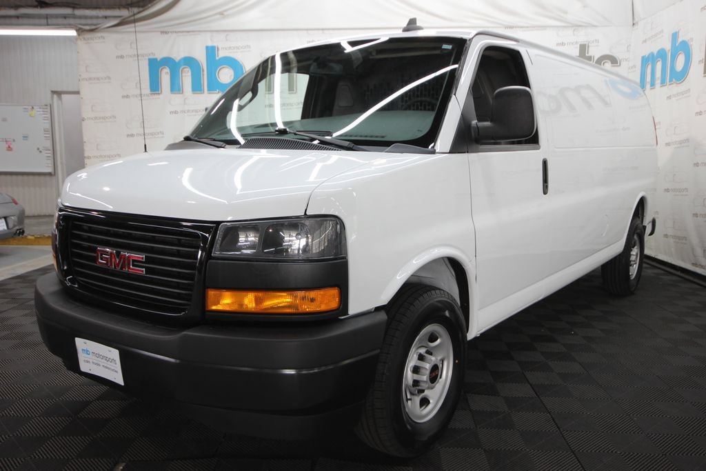 Used 2023 GMC Savana 2500 Extended RWD image 1