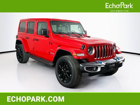 Used 2023 Jeep Wrangler Unlimited Sahara w/ Cold Weather Group AWD/4WD image 1