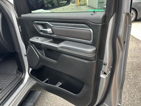 Used 2025 RAM 1500 Big Horn AWD/4WD image 13