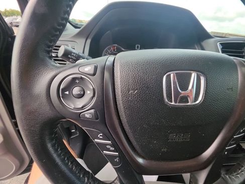 Used 2023 Honda Ridgeline RTL image 19