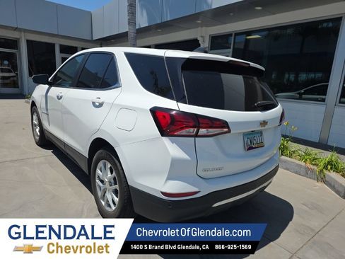 Used 2024 Chevrolet Equinox LT FWD image 3