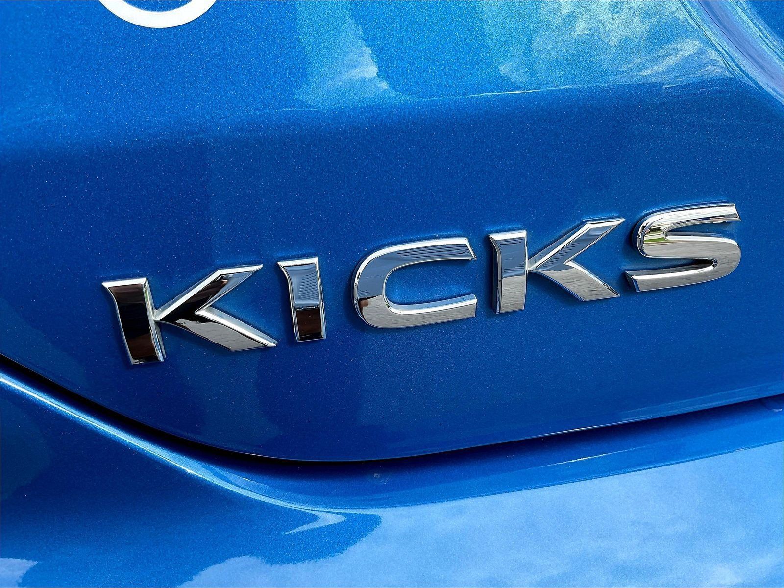 Certified 2024 Nissan Kicks SR w/ SR Premium Package FWD image 27
