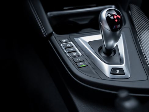 Used 2018 BMW M4 Coupe image 54