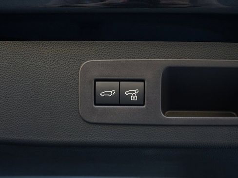 Used 2026 Lexus LX 600 4WD w/ Appearance Package image 37