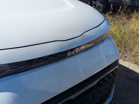 Certified 2025 Kia Soul LX image 6