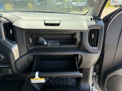 New 2025 Chevrolet Silverado 1500 W/T w/ WT Safety Package image 23