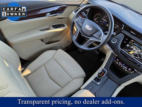 Used 2018 Cadillac XT5 Premium Luxury w/ Driver Assist Package image 17