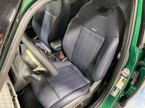 Certified 2025 MINI Cooper S image 11