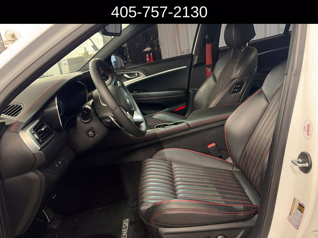 Used 2023 Genesis G70 2.0T w/ Sport Prestige Package RWD image 4