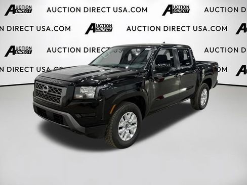 Used 2023 Nissan Frontier SV AWD/4WD image 2