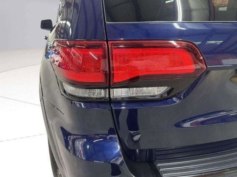 Used 2018 Jeep Grand Cherokee Trackhawk w/ Trailer Tow Group IV AWD/4WD image 11