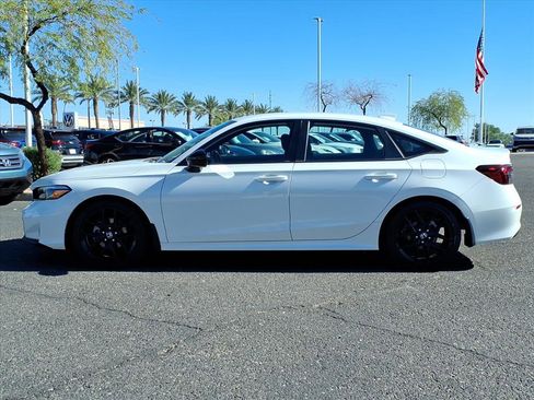 Used 2025 Honda Civic Sport image 4