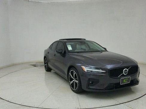 Used 2024 Volvo S60 B5 Plus w/ Climate Package image 67