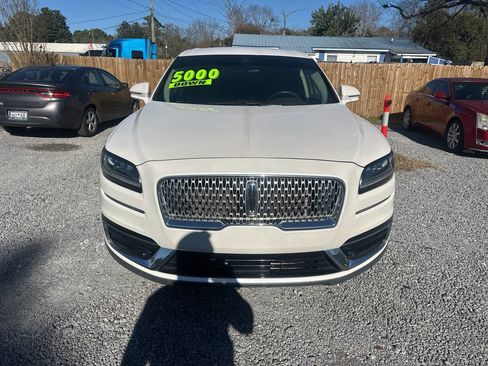 Used 2019 Lincoln Nautilus Select w/ Class II Trailer Tow Package image 2