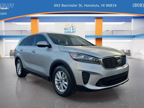 Used 2020 Kia Sorento FWD V6 image 1