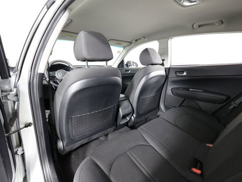 Used 2019 Kia Optima LX FWD image 14