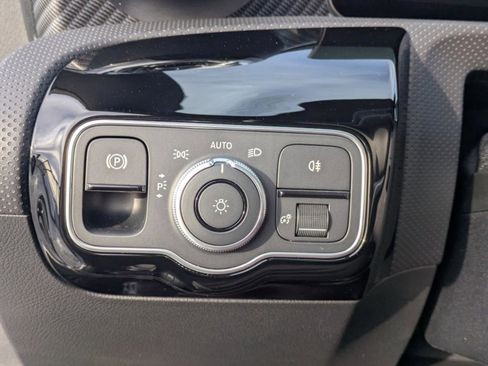New 2026 Mercedes-Benz CLA 250 4MATIC image 18