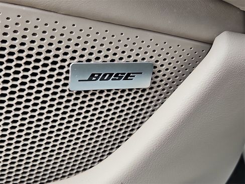 Certified 2025 Porsche Taycan image 22