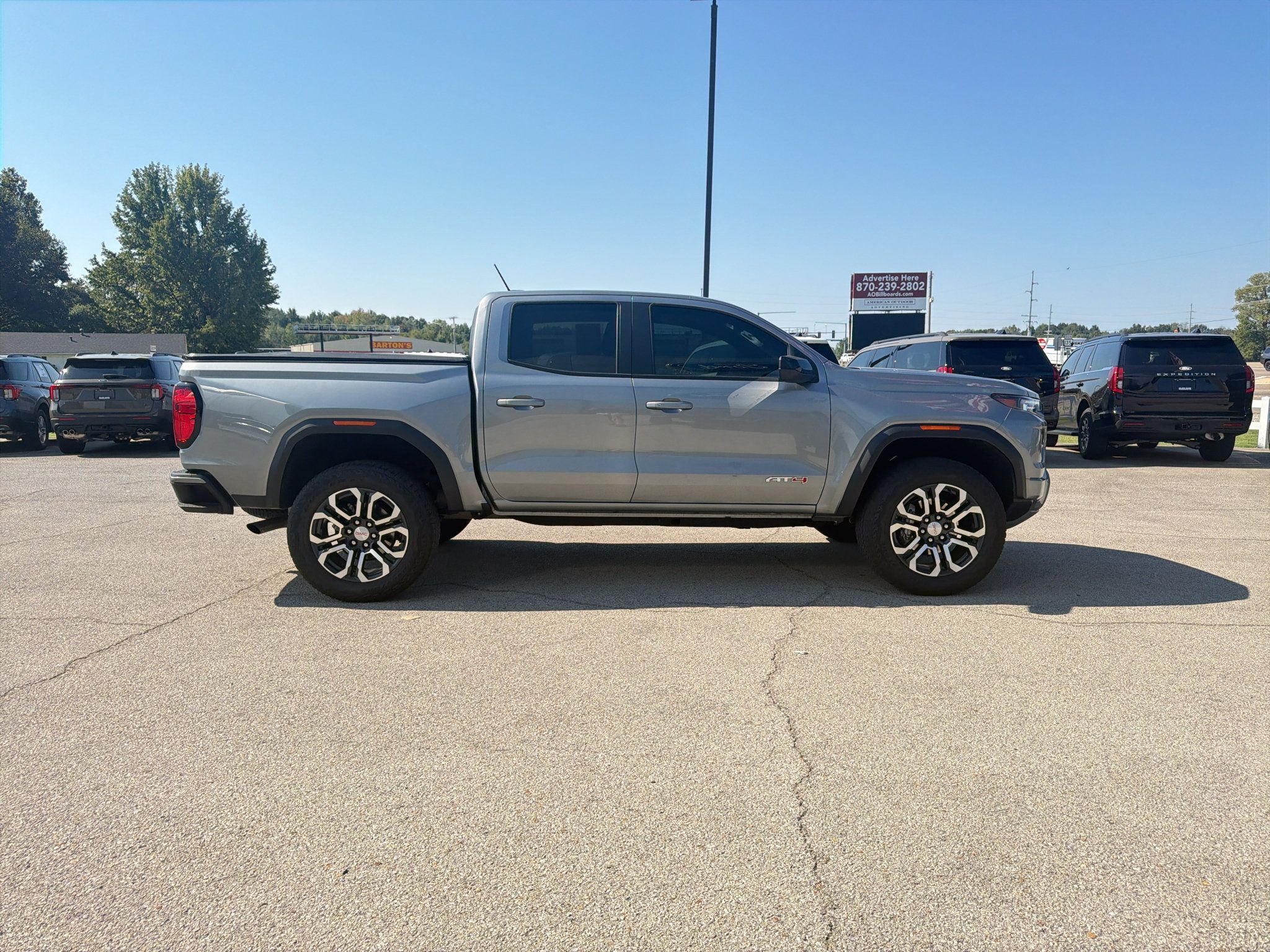 Used 2024 GMC Canyon AT4 w/ AT4 Premium Package AWD/4WD image 6