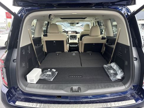 New 2025 Nissan Armada Platinum Reserve AWD/4WD image 19