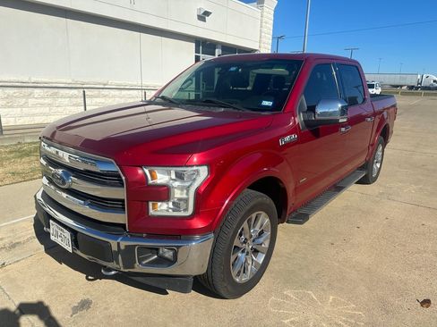 Used 2017 Ford F150 Lariat w/ Equipment Group 502A Luxury image 4