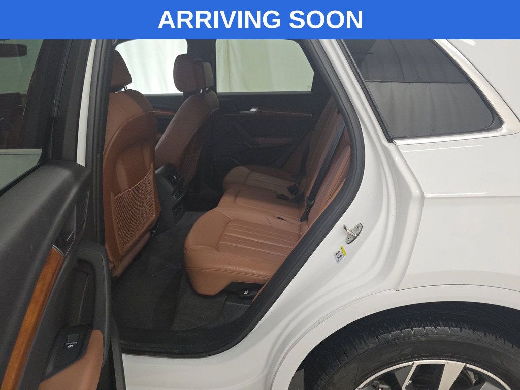 Used 2023 Audi Q5 2.0T Premium Plus w/ Premium Plus Package AWD/4WD image 13