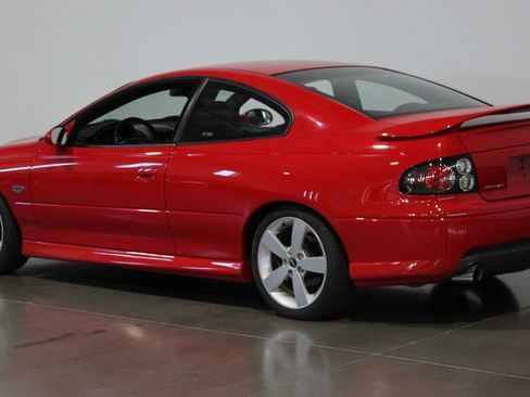 Used 2006 Pontiac GTO RWD image 29