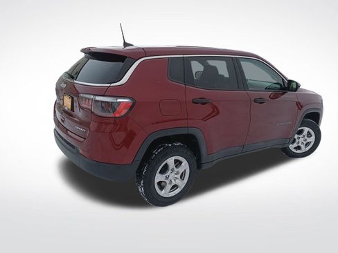 Certified 2022 Jeep Compass Sport image 6