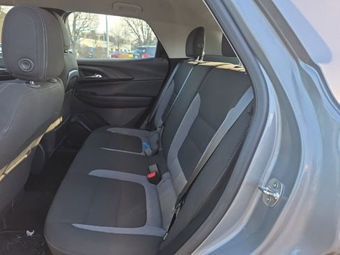 Used 2024 Chevrolet TrailBlazer LS image 25
