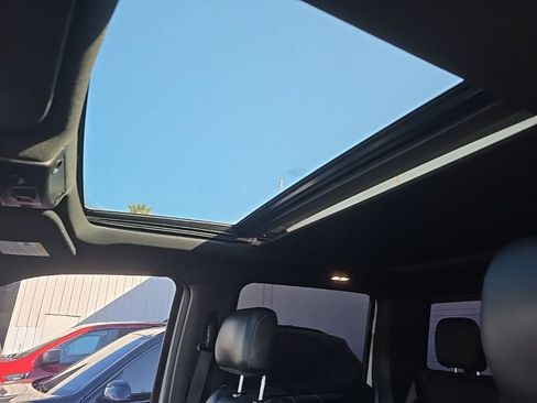 Used 2017 Ford F150 Raptor w/ Equipment Group 802A Luxury image 11