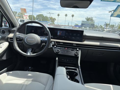 Used 2024 Hyundai Sonata SEL FWD image 19