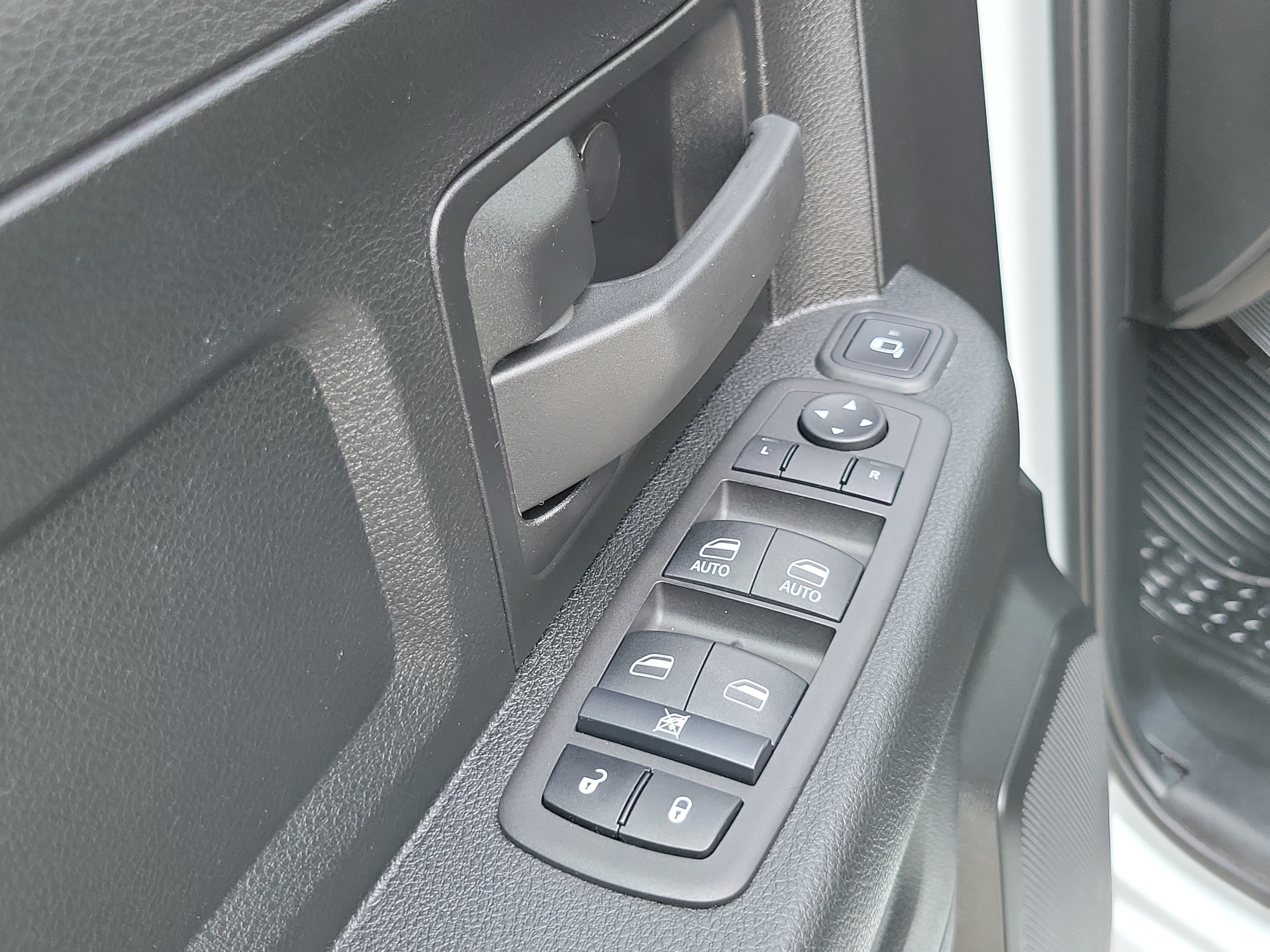 Used 2024 RAM 2500 Tradesman w/ Protection Group AWD/4WD image 7